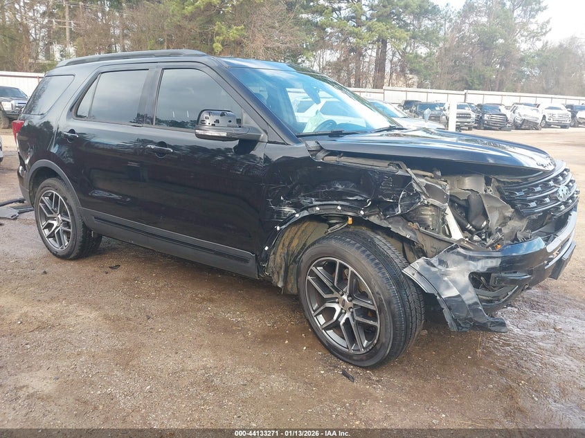 2016 Ford Explorer Sport