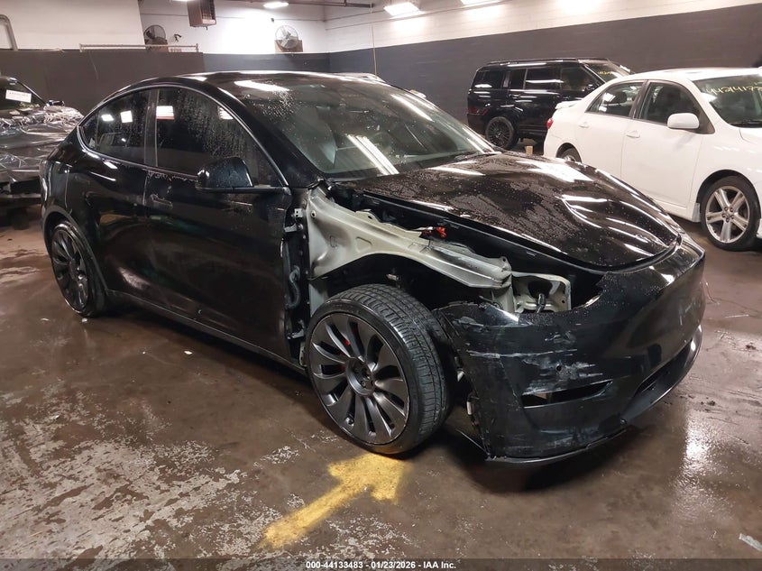 2022 Tesla Model Y Performance Dual Motor All-Wheel Drive