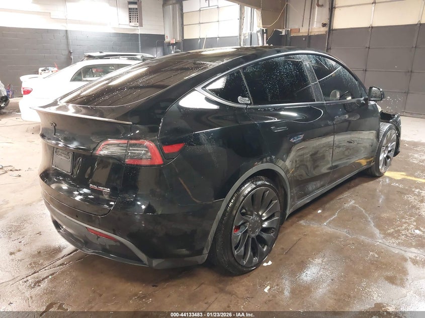 2022 Tesla Model Y Performance Dual Motor All-Wheel Drive