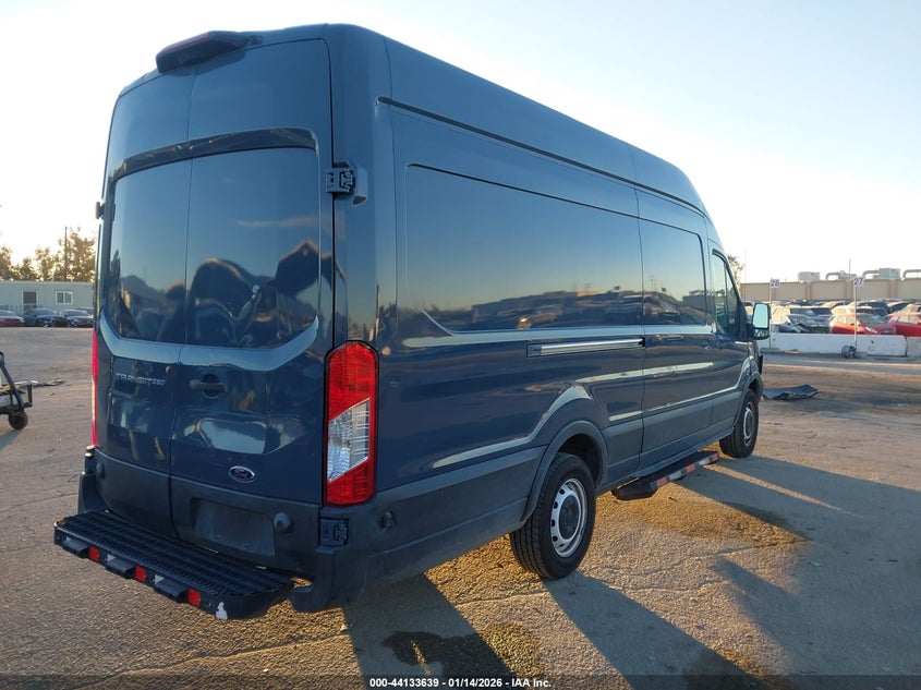 2019 Ford Transit-250
