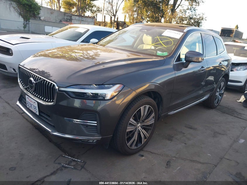 2022 Volvo Xc60 B5 Inscription