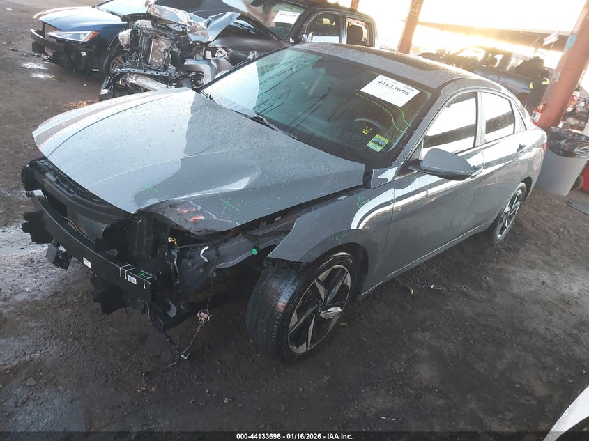 2022 Hyundai Elantra Sel