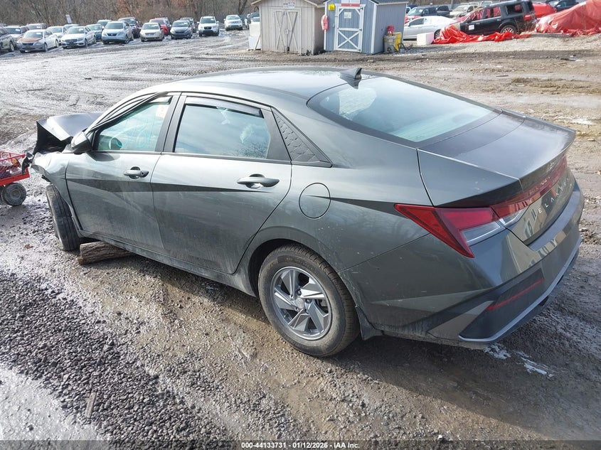 2024 Hyundai Elantra Se