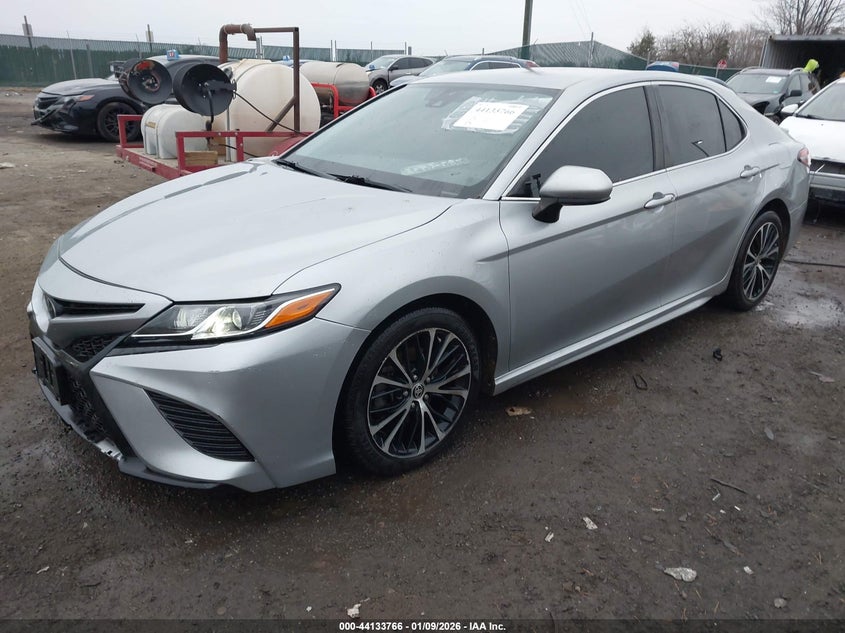 2020 Toyota Camry Se Awd