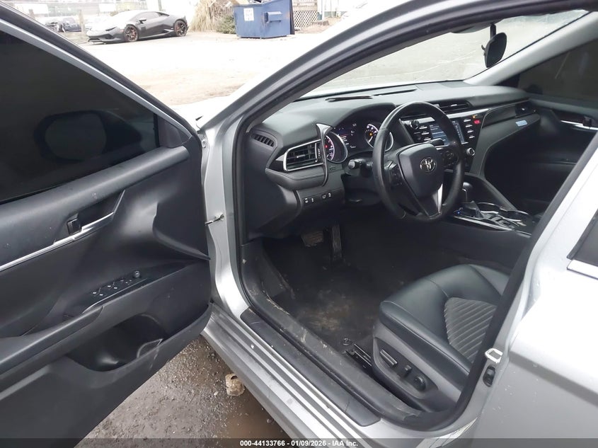 2020 Toyota Camry Se Awd