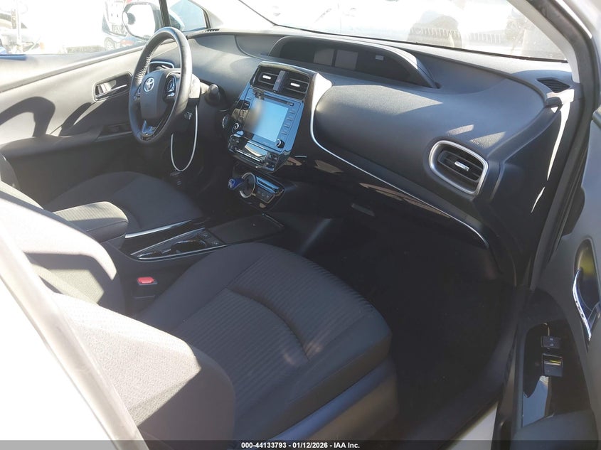 VIN JTDKAMFP1M3177534 2021 TOYOTA PRIUS PRIME LE