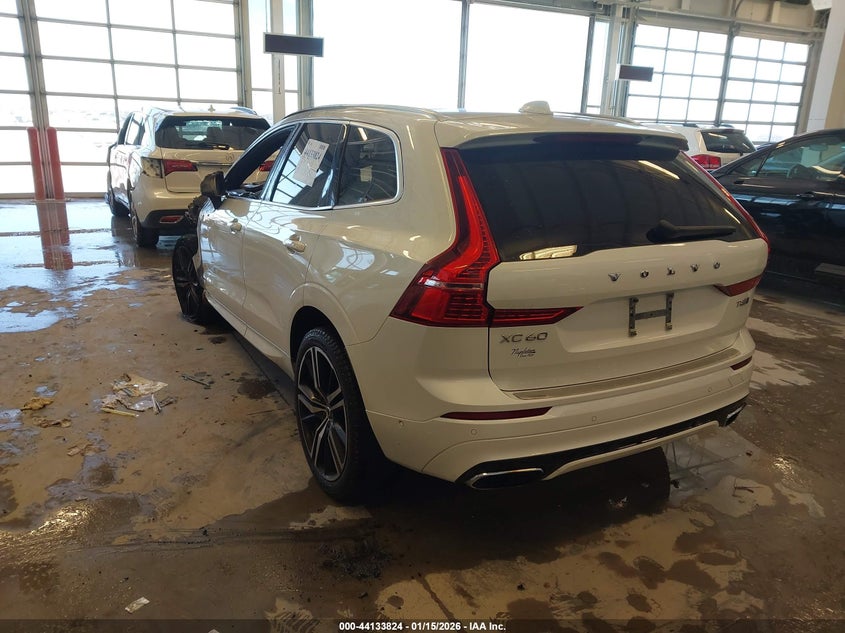 2019 Volvo Xc60 Hybrid T8 R-Design