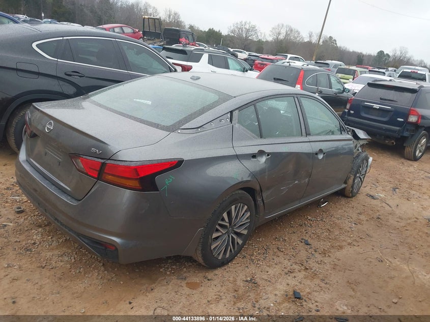 2024 Nissan Altima Sv Fwd