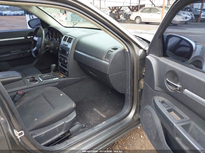 2010 Dodge Charger Sxt