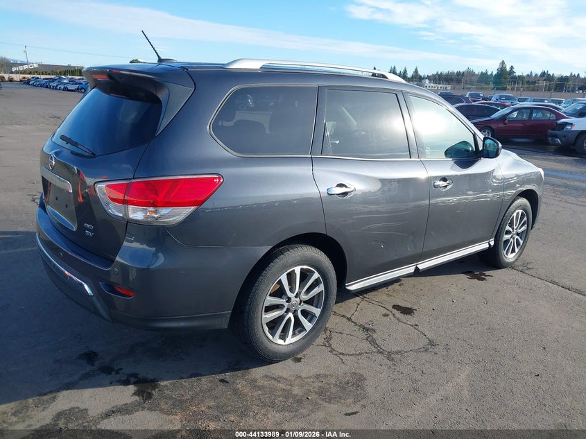 2013 Nissan Pathfinder Sv