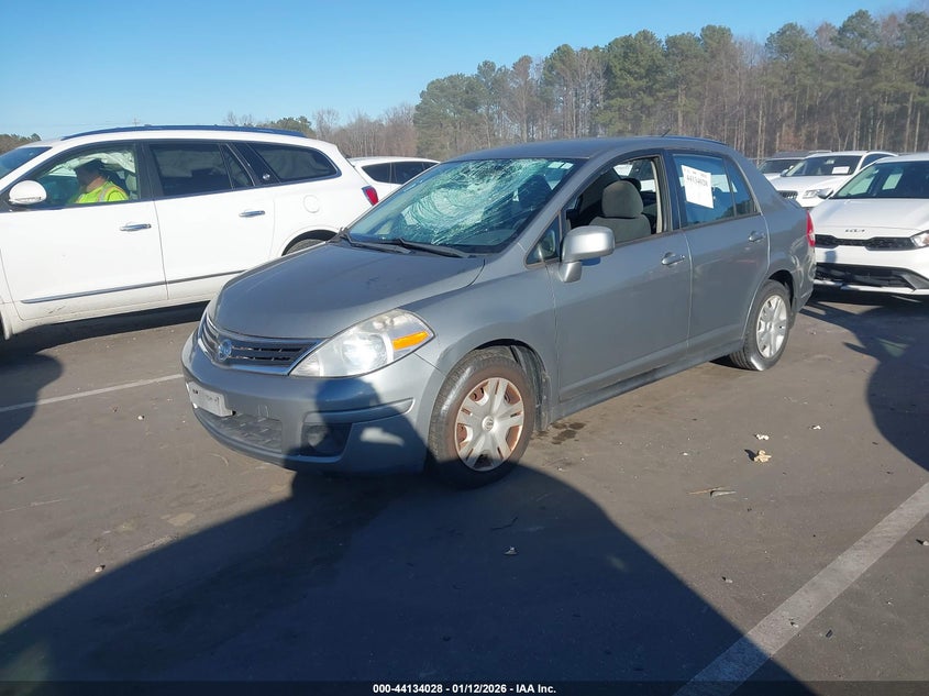 2010 Nissan Versa 1.8S