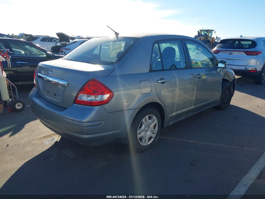 2010 Nissan Versa 1.8S
