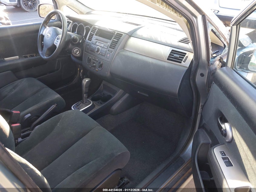 2010 Nissan Versa 1.8S