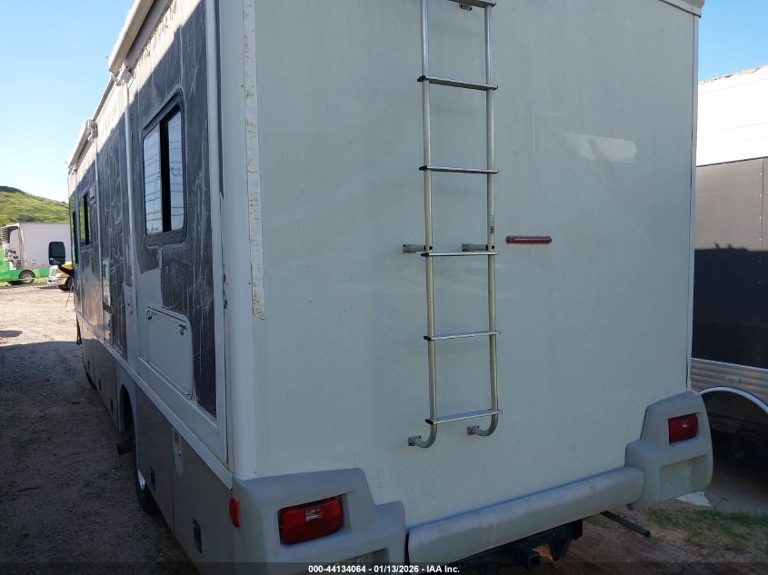 2004 Ford F550 Super Duty Stripped Chass