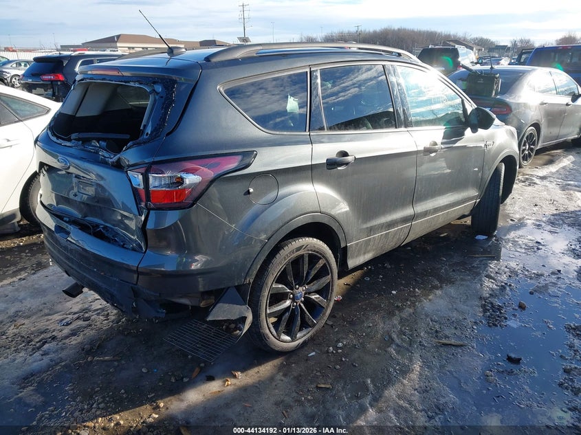 2017 Ford Escape Se