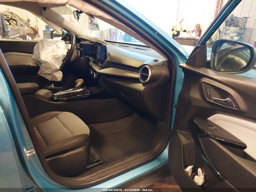 2025 Chevrolet Trax Fwd Lt