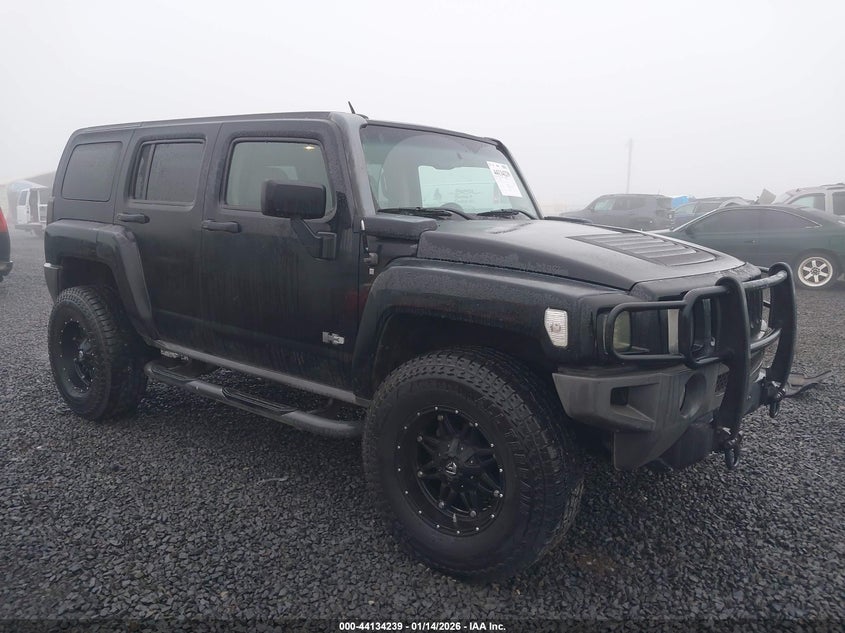 5GTEN13E288120036 HUMMER H3 SUV Photo 1