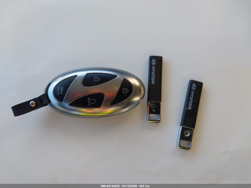 2026 Hyundai Santa Fe - 5NMP2DGL0TH183257