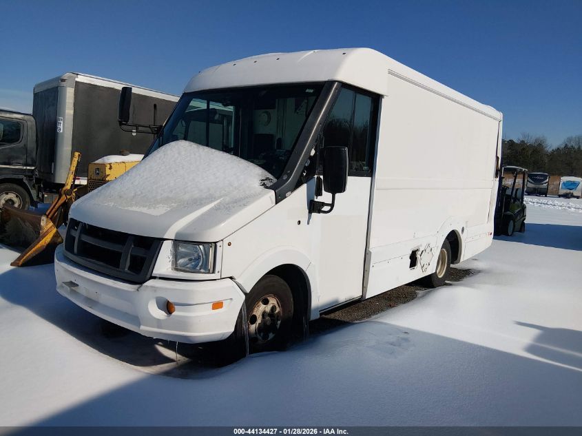 2013 Isuzu Commercial Van
