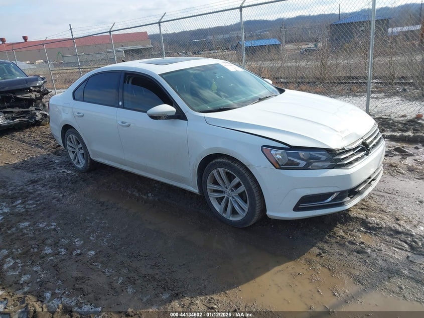 VOLKSWAGEN PASSAT 2019. Lot# 44134602. VIN 1VWLA7A38KC002752. Photo 1