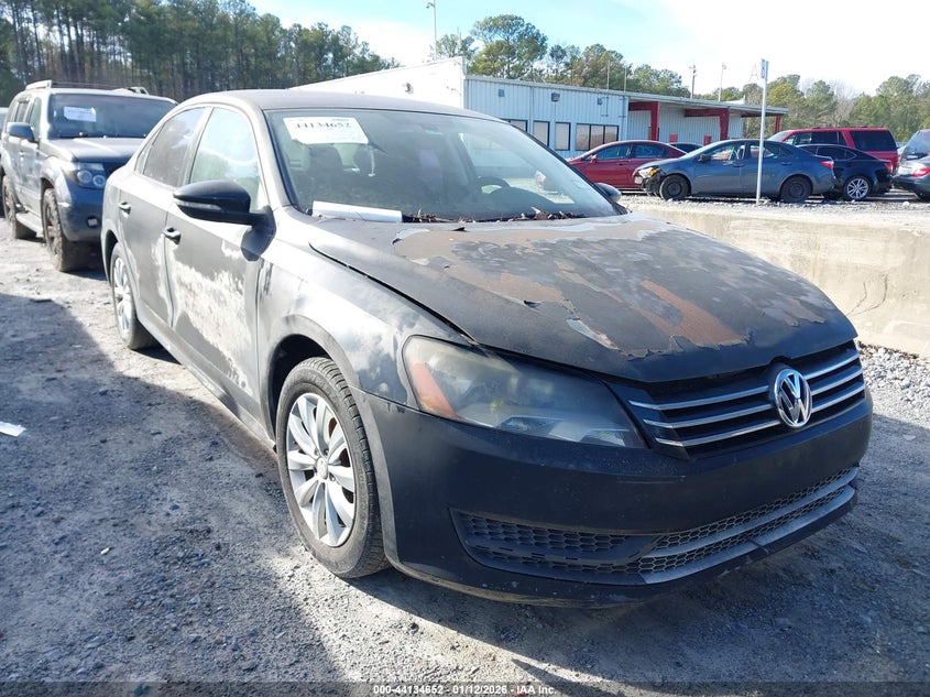 2012 Volkswagen Passat 2.5L S