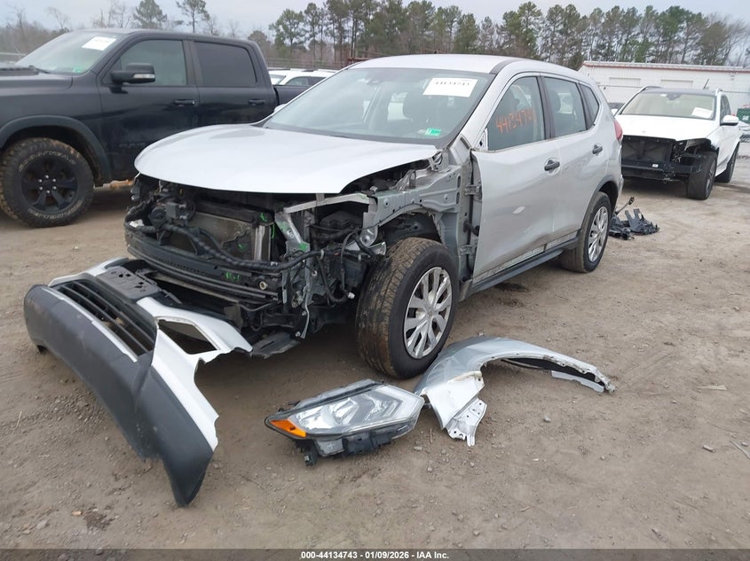 2020 Nissan Rogue S Intelligent Awd