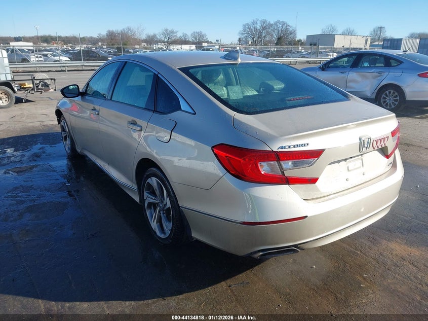 VIN 1HGCB2F68JA040121 2018 HONDA ACCORD