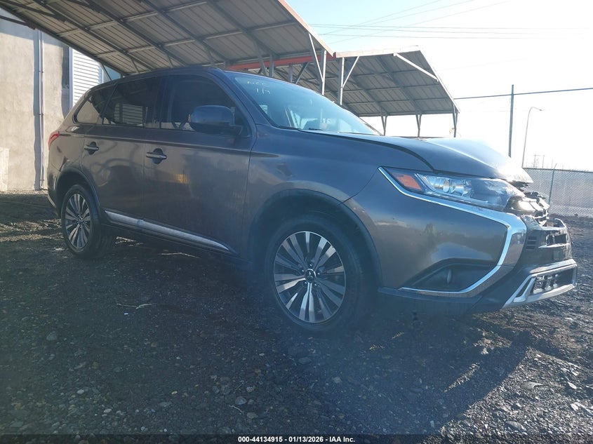 2019 Mitsubishi Outlander Es