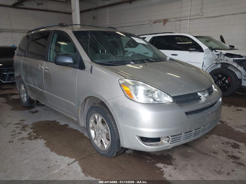 2004 Toyota Sienna