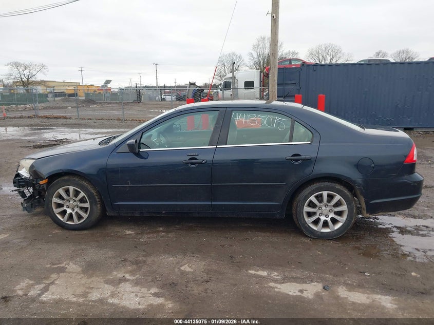 2009 Mercury Milan I4 VIN: 3MEHM07Z59R630796 Lot: 44135075