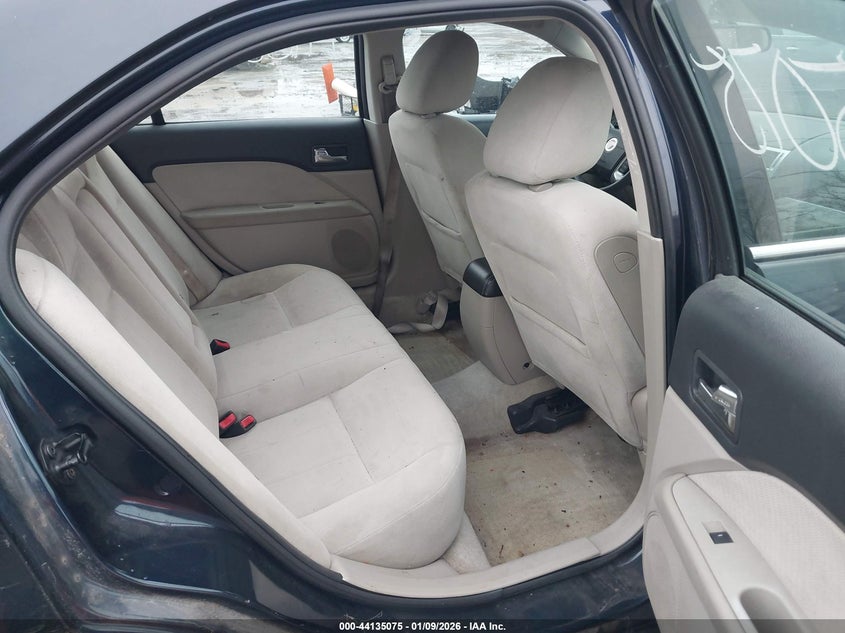 2009 Mercury Milan I4 VIN: 3MEHM07Z59R630796 Lot: 44135075