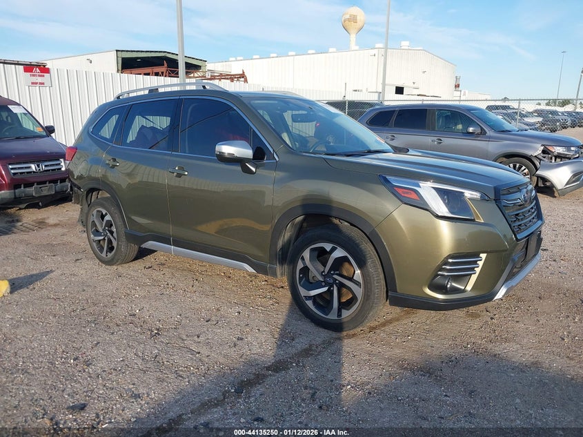 2023 Subaru Forester Touring