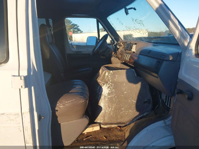 1995 Dodge Ram Wagon B2500