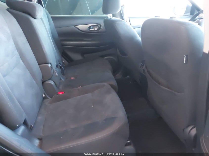 2015 Nissan Rogue S VIN: KNMAT2MV8FP534831 Lot: 44135363