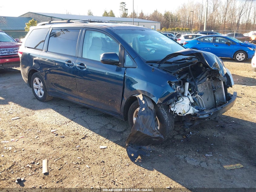 2011 Toyota Sienna Le V6