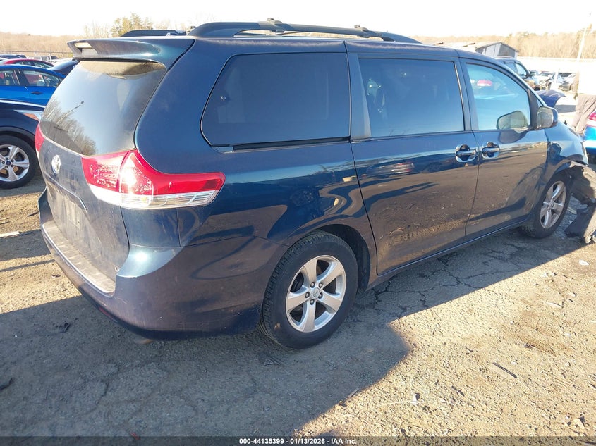 2011 Toyota Sienna Le V6