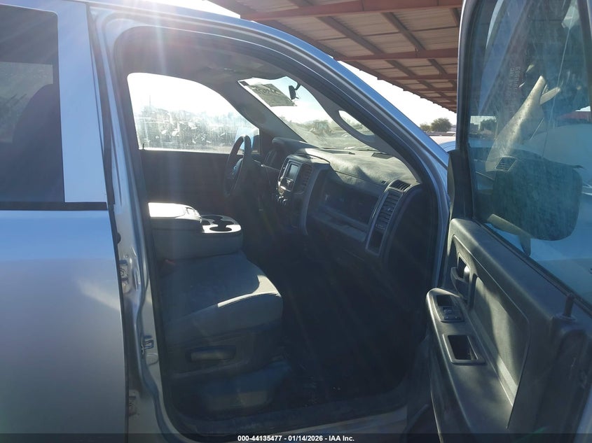 2017 Ram 1500 Tradesman 4X4 6'4 Box