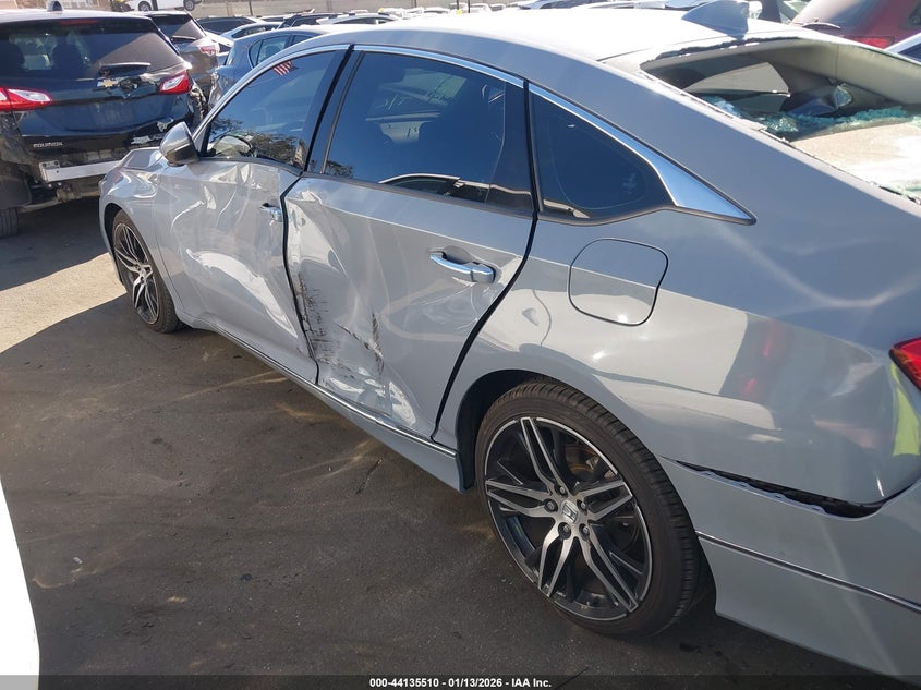 VIN 1HGCV2F94MA033519 2021 HONDA ACCORD TOURING