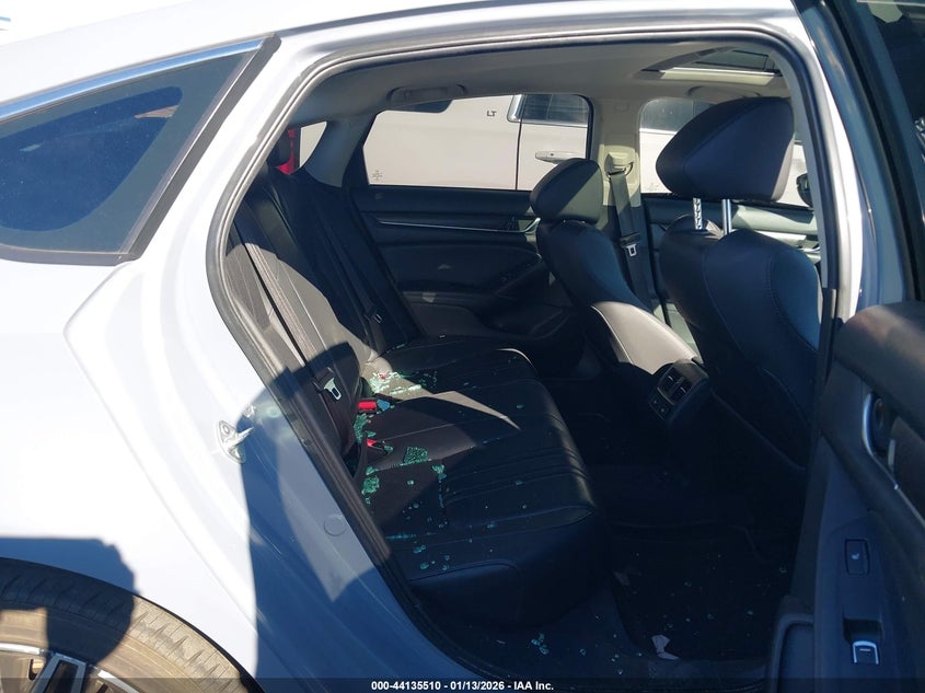 VIN 1HGCV2F94MA033519 2021 HONDA ACCORD TOURING