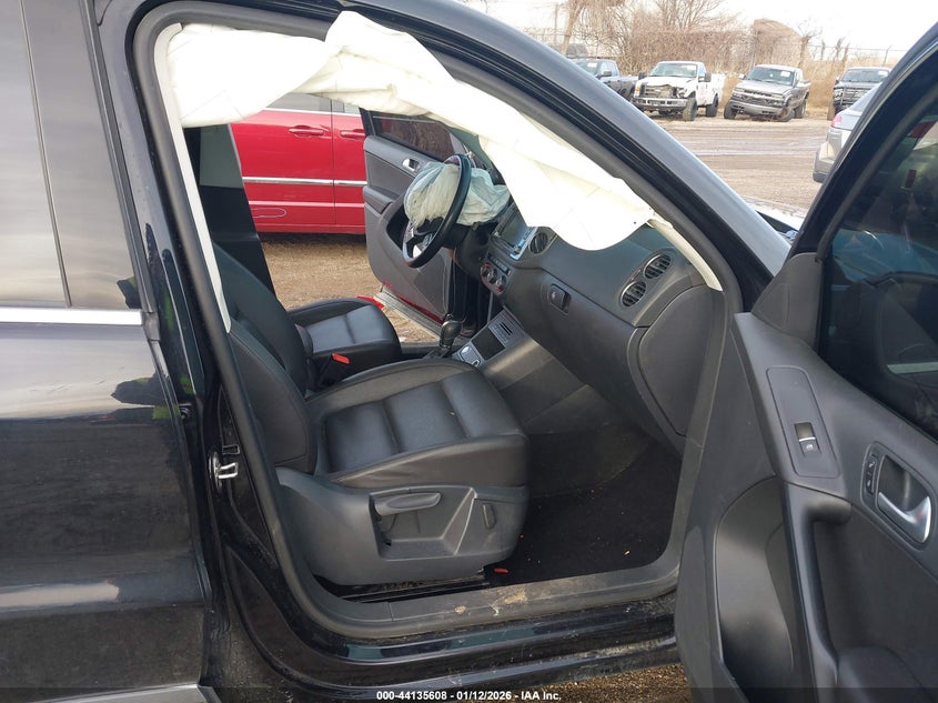 2015 Volkswagen Tiguan Se