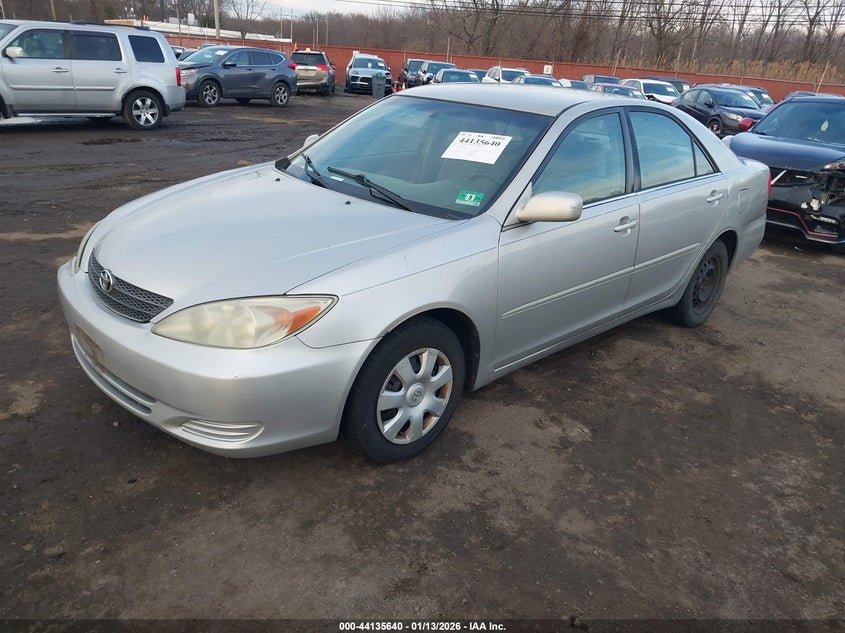 2004 Toyota Camry Le