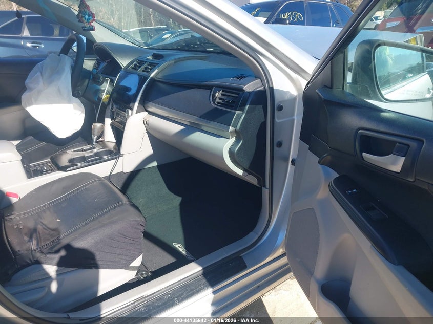 2014 Toyota Camry Le