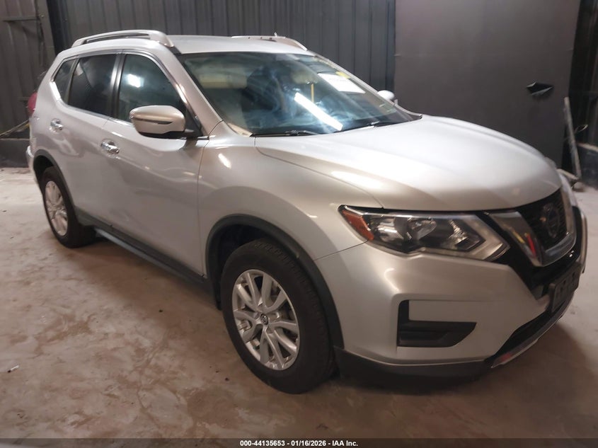 2018 Nissan Rogue Sv