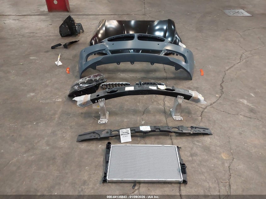 2015 BMW Z4 Sdrive28I VIN: WBALL5C58FJ997709 Lot: 44135843