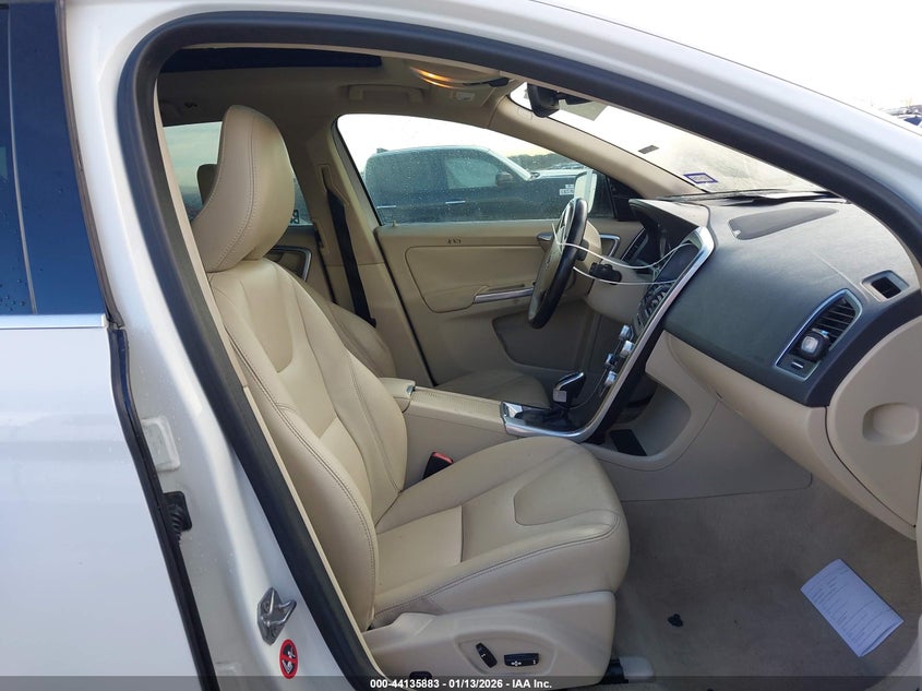 2015 Volvo Xc60 T5 Platinum