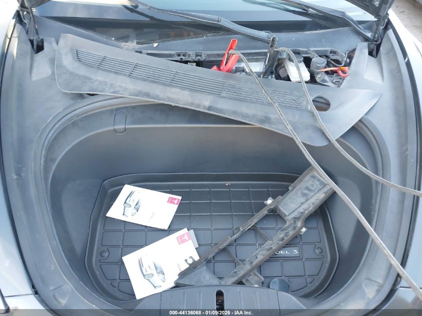 2018 Tesla Model 3 - 5YJ3E1EA8JF123800