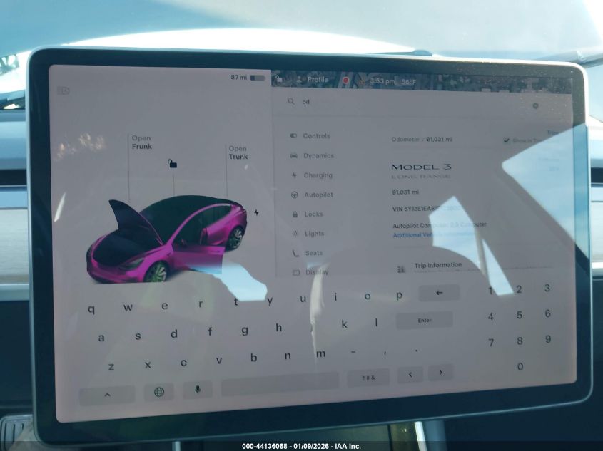 2018 Tesla Model 3 - 5YJ3E1EA8JF123800