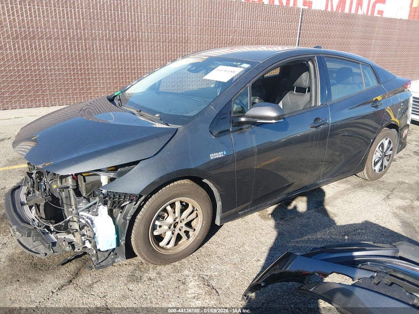 2017 Toyota Prius Prime Advanced JTDKARFP7H3034963 photo 1