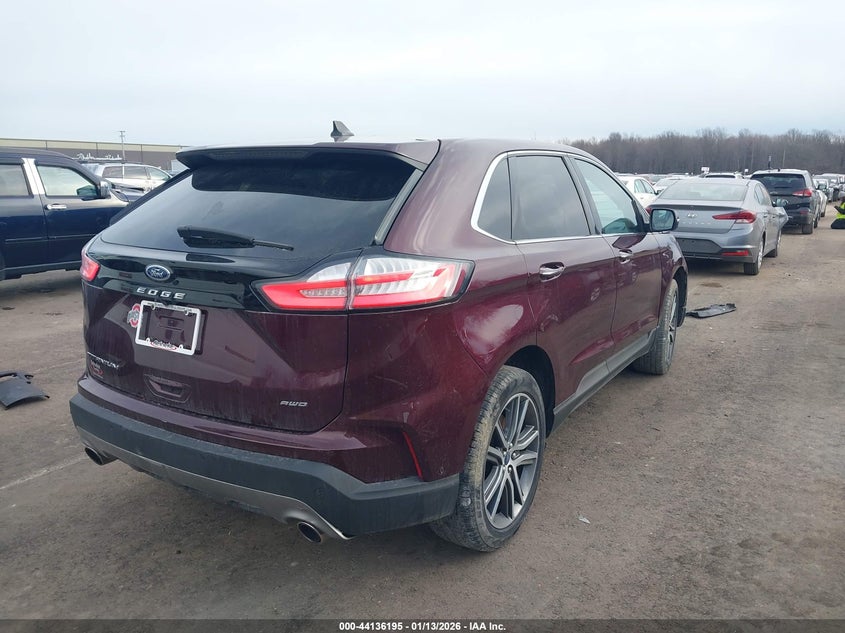 2021 Ford Edge Titanium