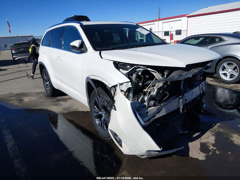 2016 Toyota Highlander